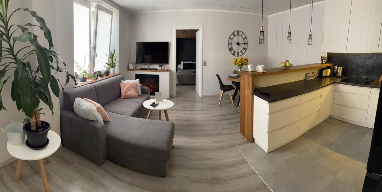 Apartament Centrum Bodzentynska, Centrum Rynek, Bezplatny Parking Kielce Luaran gambar