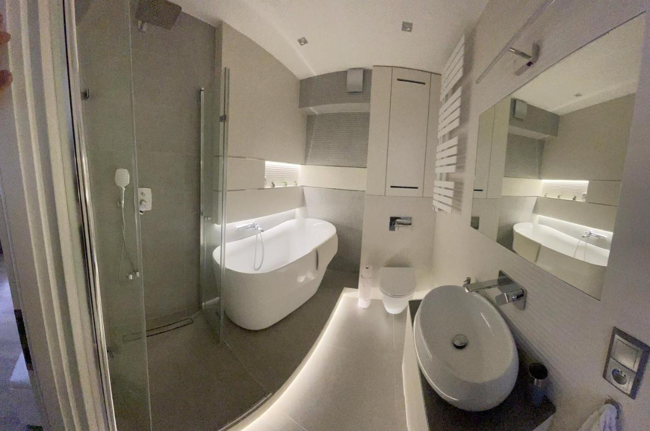 Apartament Centrum Bodzentynska, Centrum Rynek, Bezplatny Parking Kielce Luaran gambar