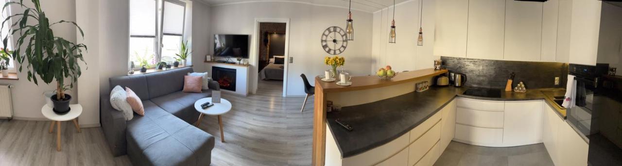 Apartament Centrum Bodzentynska, Centrum Rynek, Bezplatny Parking Kielce Luaran gambar