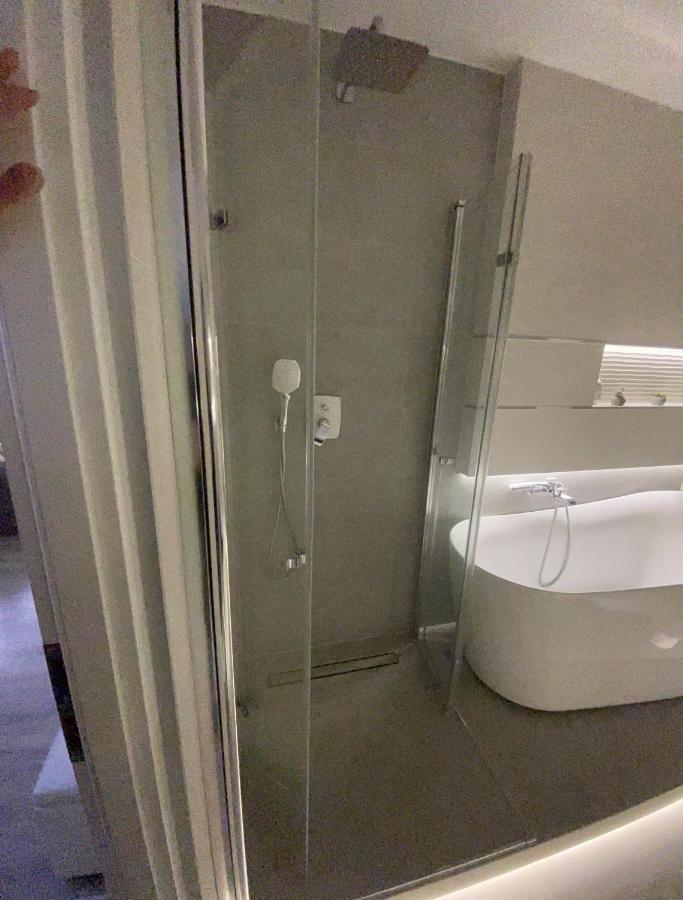 Apartament Centrum Bodzentynska, Centrum Rynek, Bezplatny Parking Kielce Luaran gambar